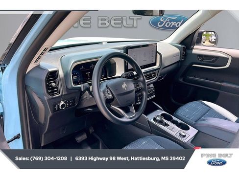 Used 2025 Ford Bronco Sport Heritage AWD/4WD image 12