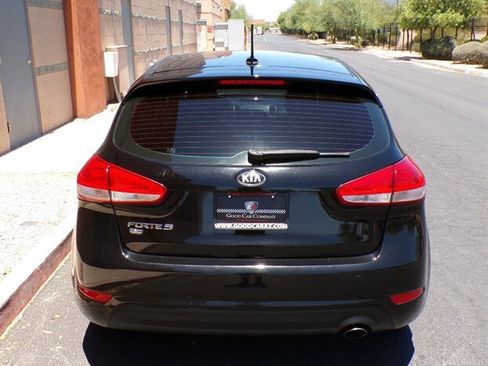 Used 2016 Kia Forte LX FWD image 4