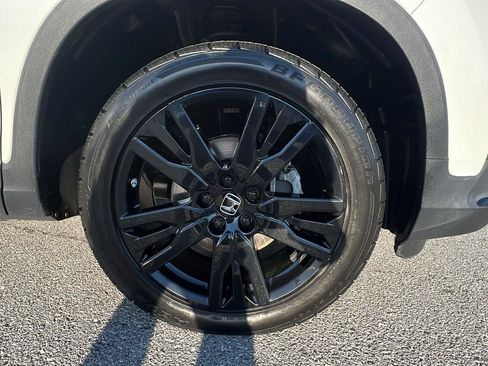 Used 2021 Honda Pilot Black Edition image 11