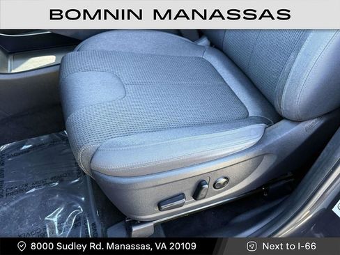 Used 2021 Hyundai Santa Fe SEL w/ Convenience Package image 15