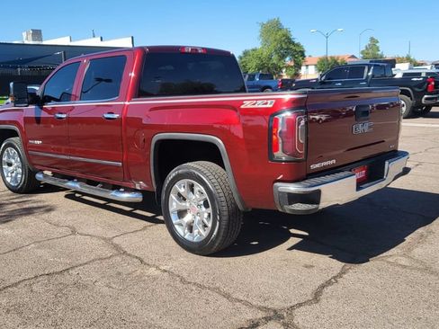 Used 2017 GMC Sierra 1500 SLT w/ SLT Premium Package AWD/4WD image 7