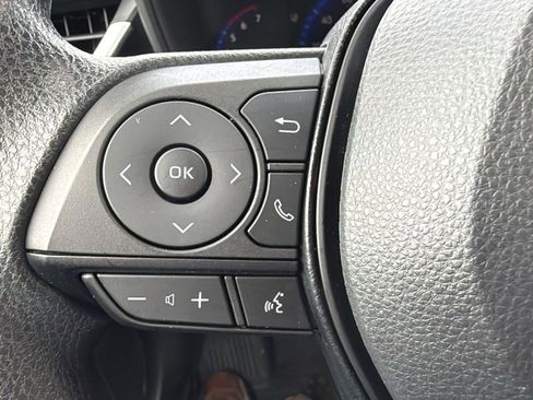 Certified 2022 Toyota Corolla LE image 24