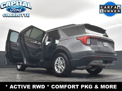 Used 2025 Ford Explorer Active w/ Active Comfort Package image 38