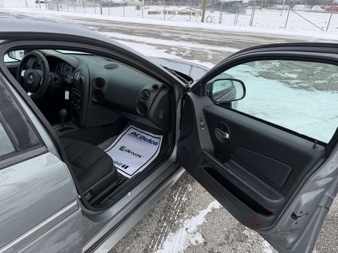 Used 2007 Pontiac Grand Prix Base w/ Sun And Sound Package image 19