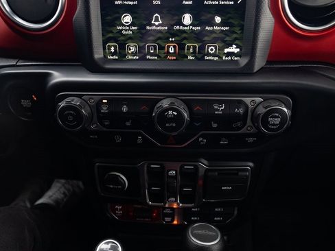 Used 2020 Jeep Gladiator Rubicon image 17