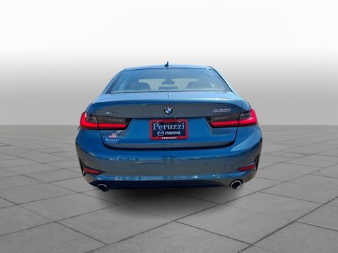 Used 2021 BMW 330i xDrive Sedan w/ Premium Package AWD/4WD image 6