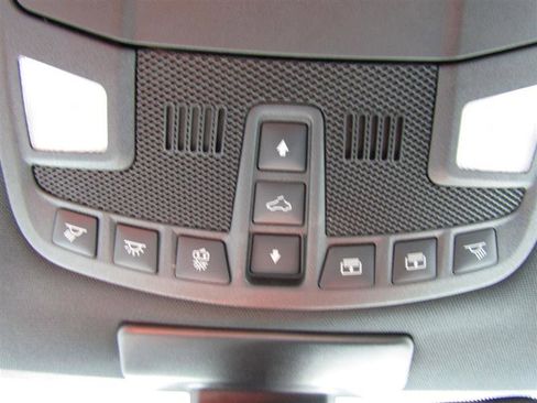 Used 2015 Ford F150 Lariat w/ Equipment Group 502A Luxury image 27