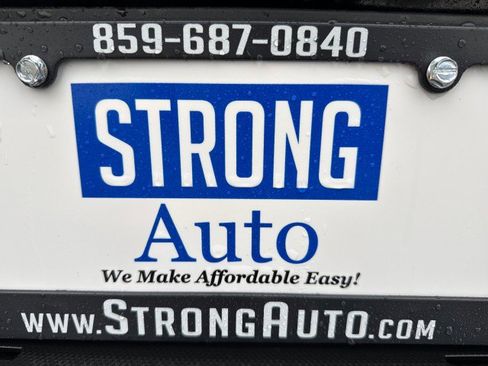 Used 2022 Ford F150 Lariat w/ Equipment Group 502A High image 19