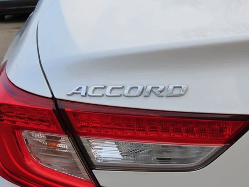 Certified 2020 Honda Accord LX image 7