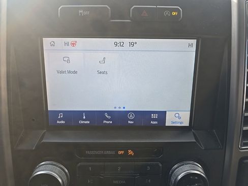 Used 2019 Ford F150 Platinum image 20