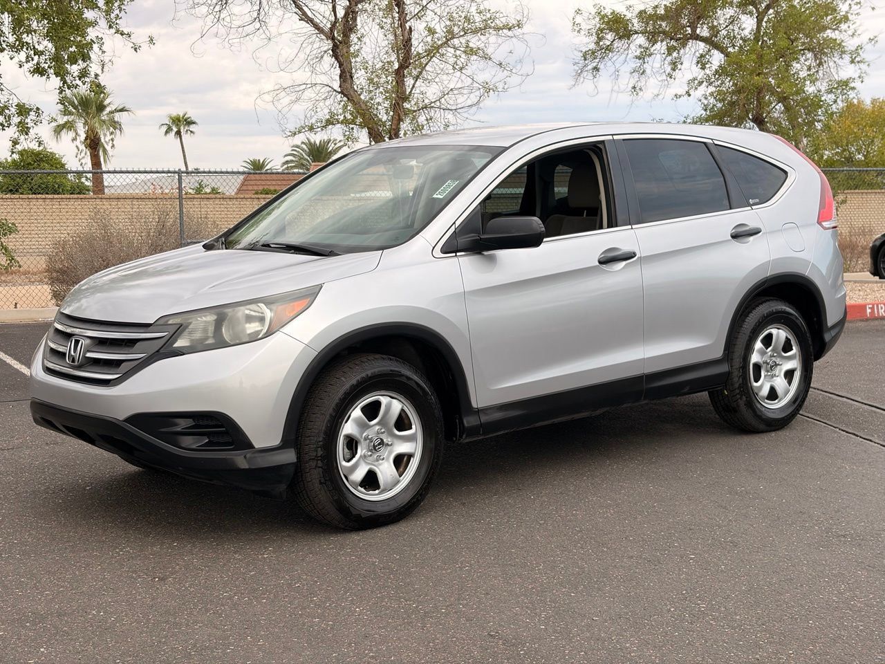 Used 2012 Honda CR-V LX image 2
