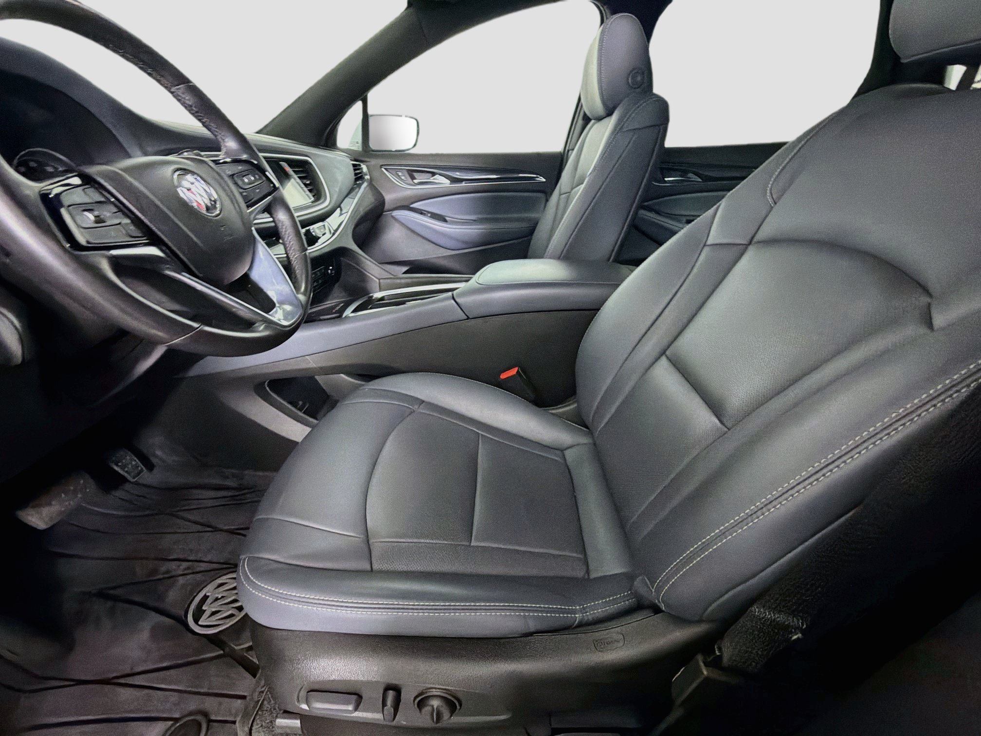 Used 2024 Buick Enclave Essence w/ Sport Touring Edition FWD image 13