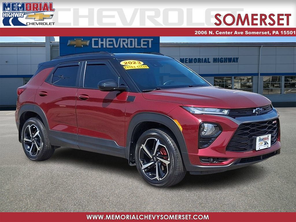 Used 2023 Chevrolet TrailBlazer RS AWD/4WD image 1