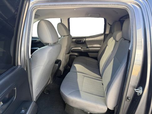 Used 2019 Toyota Tacoma SR5 image 16