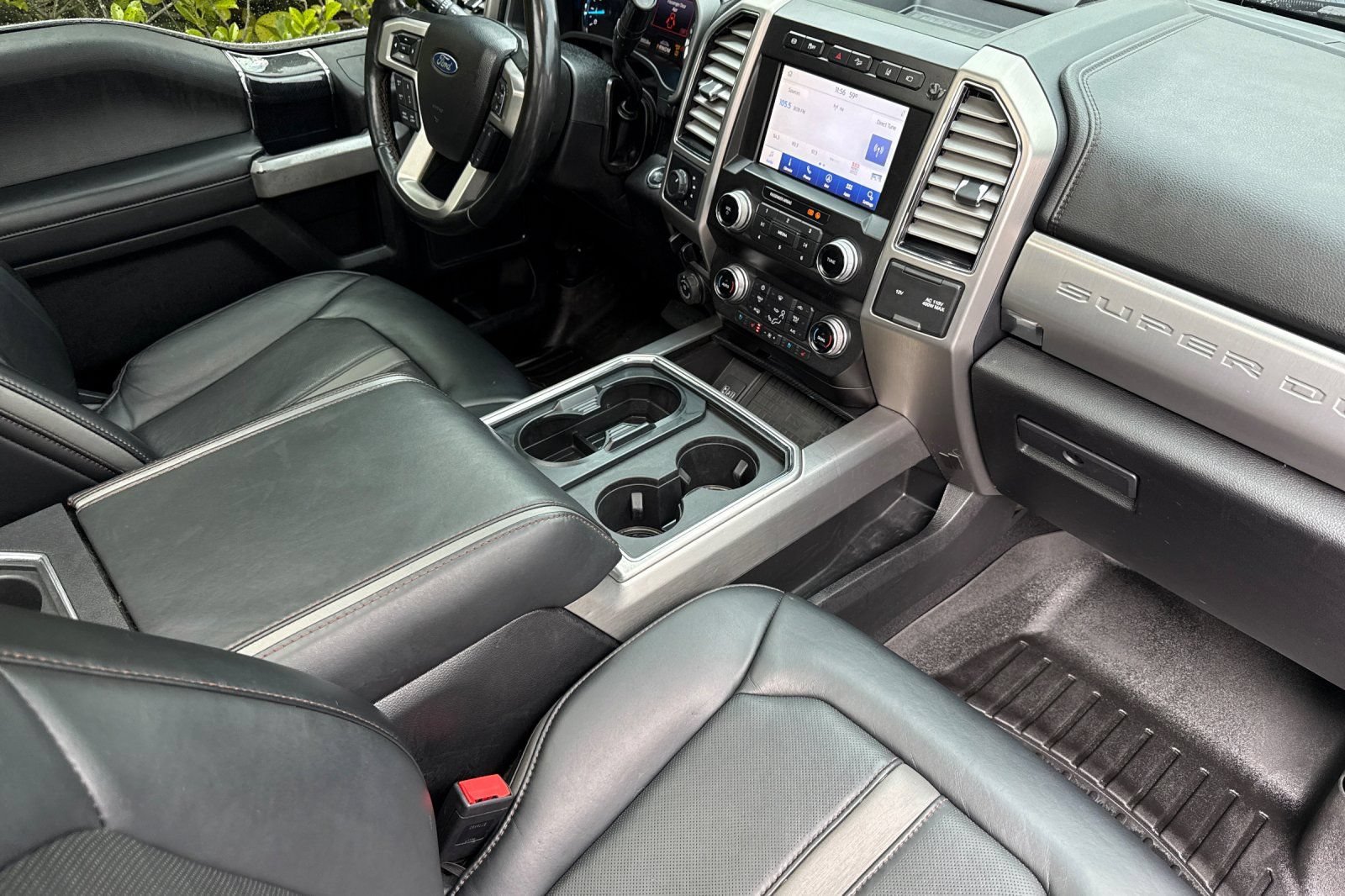 Used 2021 Ford F350 Platinum w/ FX4 Off-Road Package AWD/4WD image 15