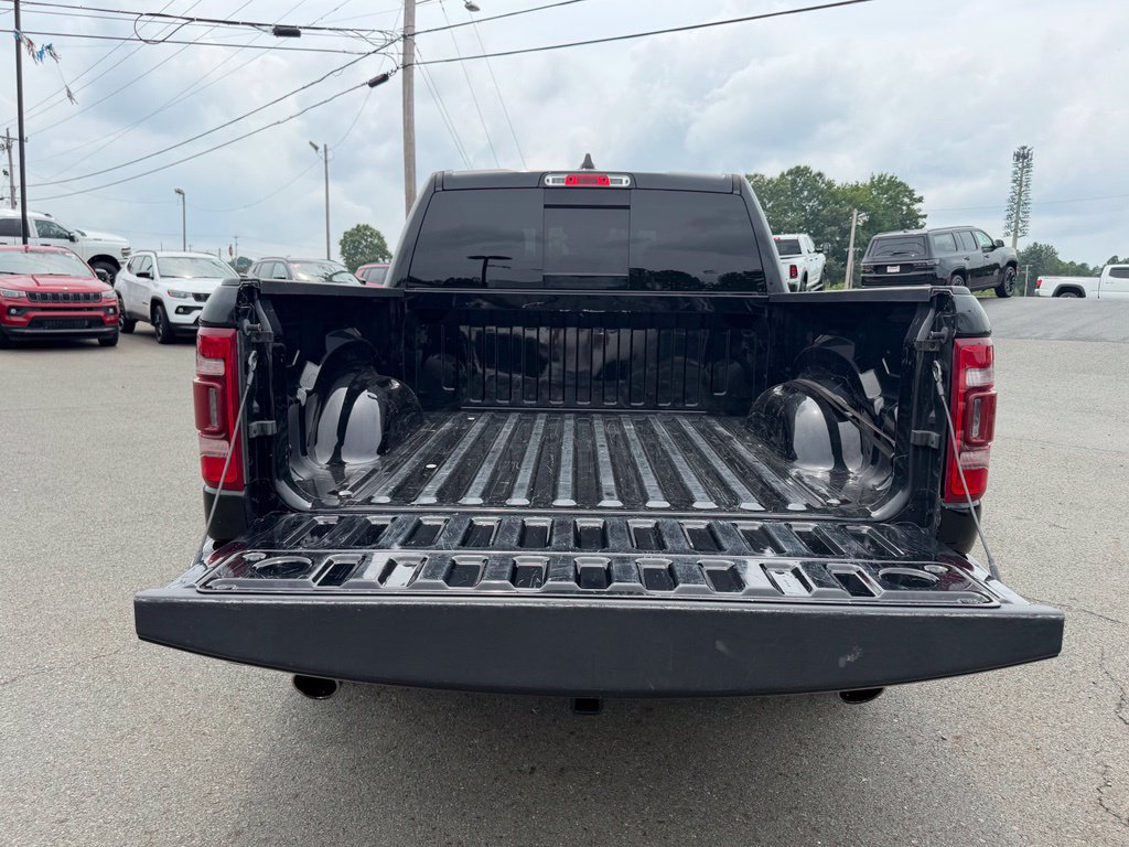 Used 2022 RAM 1500 Laramie AWD/4WD image 5