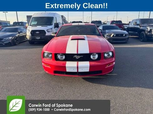 Used 2007 Ford Mustang GT Premium RWD image 3