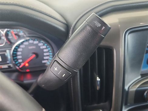 Used 2018 Chevrolet Silverado 2500 High Country w/ Duramax Plus Package image 16