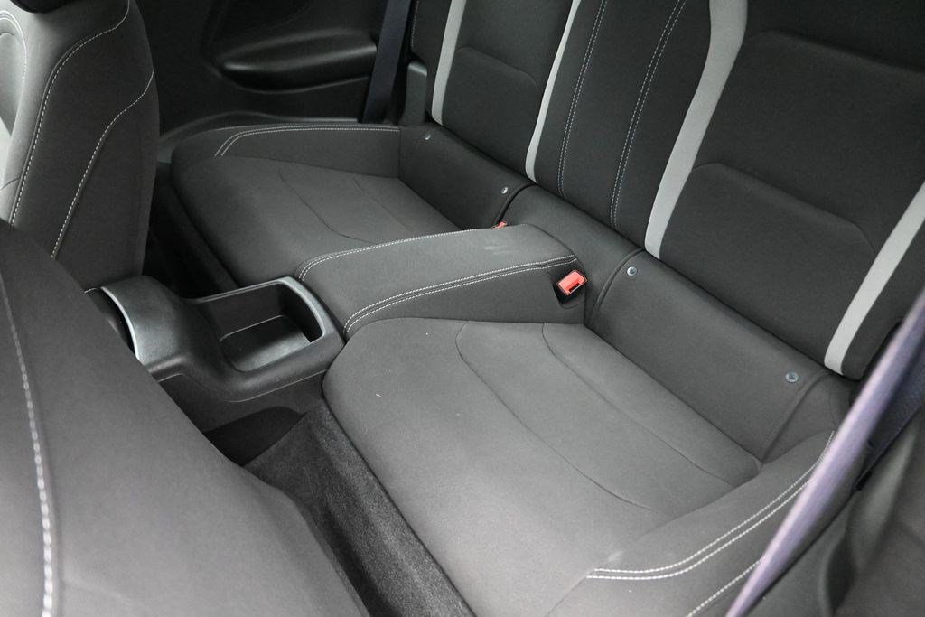 Used 2018 Chevrolet Camaro SS RWD image 16