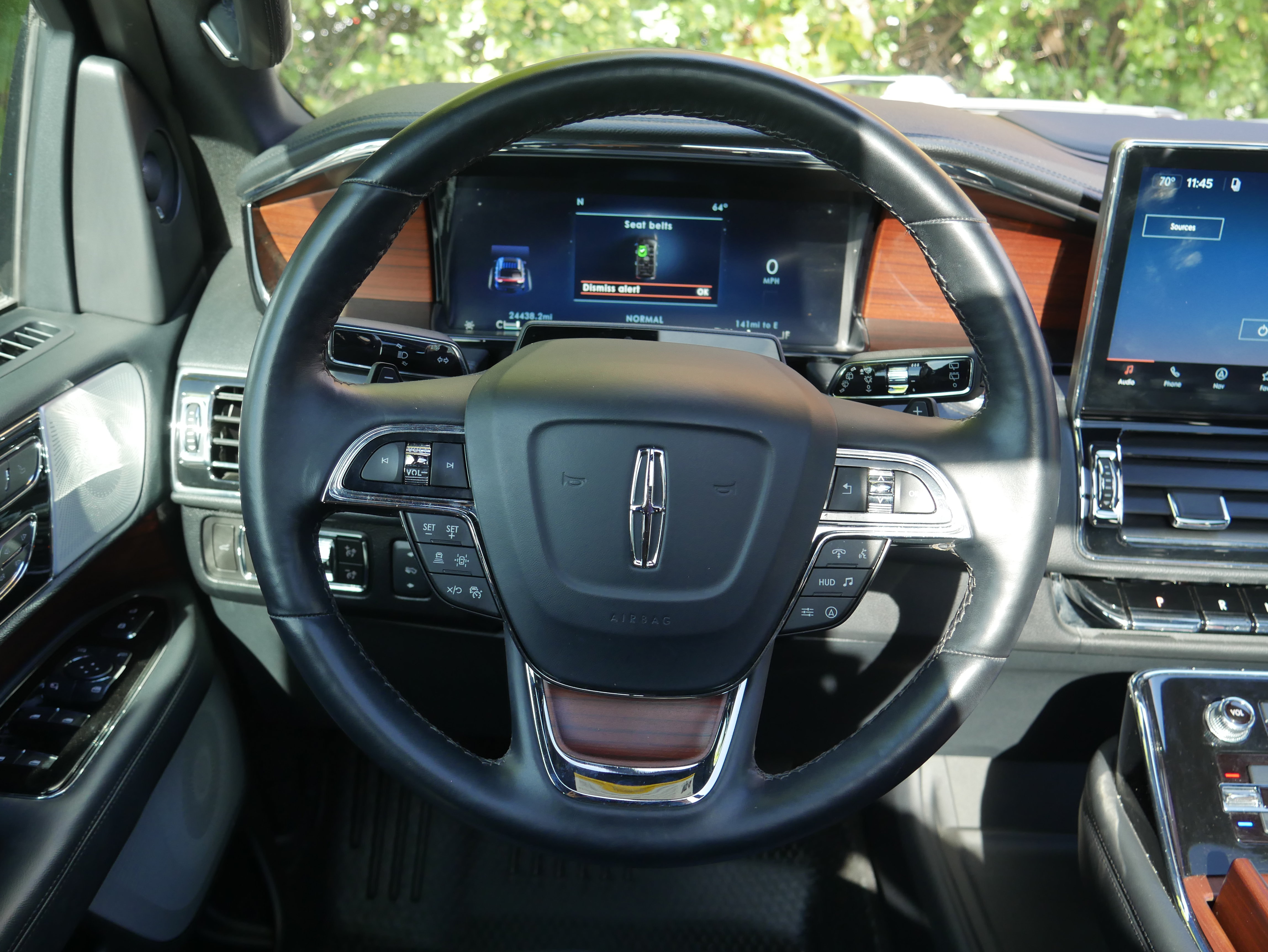 Used 2023 Lincoln Navigator Reserve w/ Equipment Group 201A AWD/4WD image 7