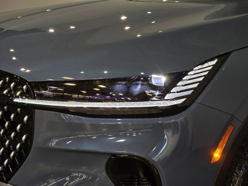 New 2026 Lincoln Nautilus Premier w/ Equipment Group 102A image 11