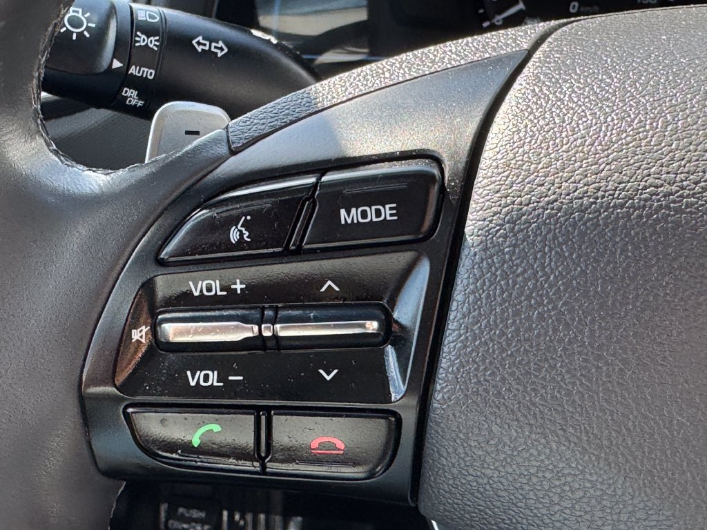 Used 2018 Hyundai Ioniq Limited w/ Ultimate Package 02 FWD image 31