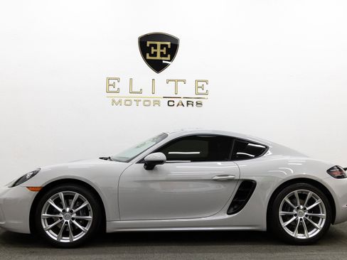 Used 2019 Porsche 718 Cayman image 2
