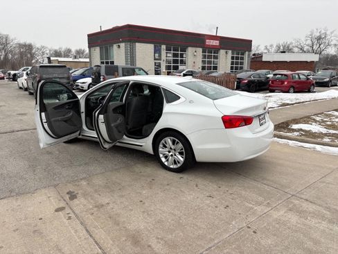 Used 2015 Chevrolet Impala LS image 9