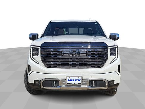 Used 2024 GMC Sierra 1500 Denali Ultimate image 3