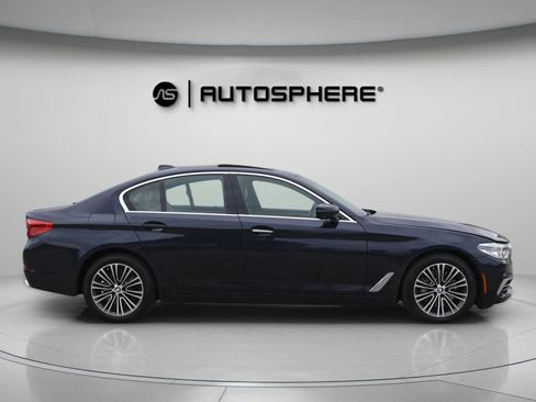Used 2017 BMW 540i xDrive image 11