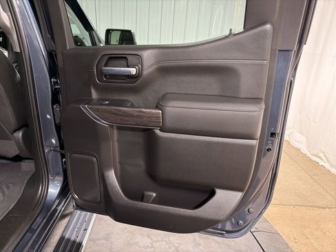 Certified 2022 Chevrolet Silverado 1500 LTZ w/ LTZ Premium Package image 19