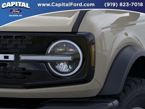 New 2025 Ford Bronco Badlands AWD/4WD image 20