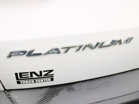 Used 2024 Ford Escape Platinum image 50