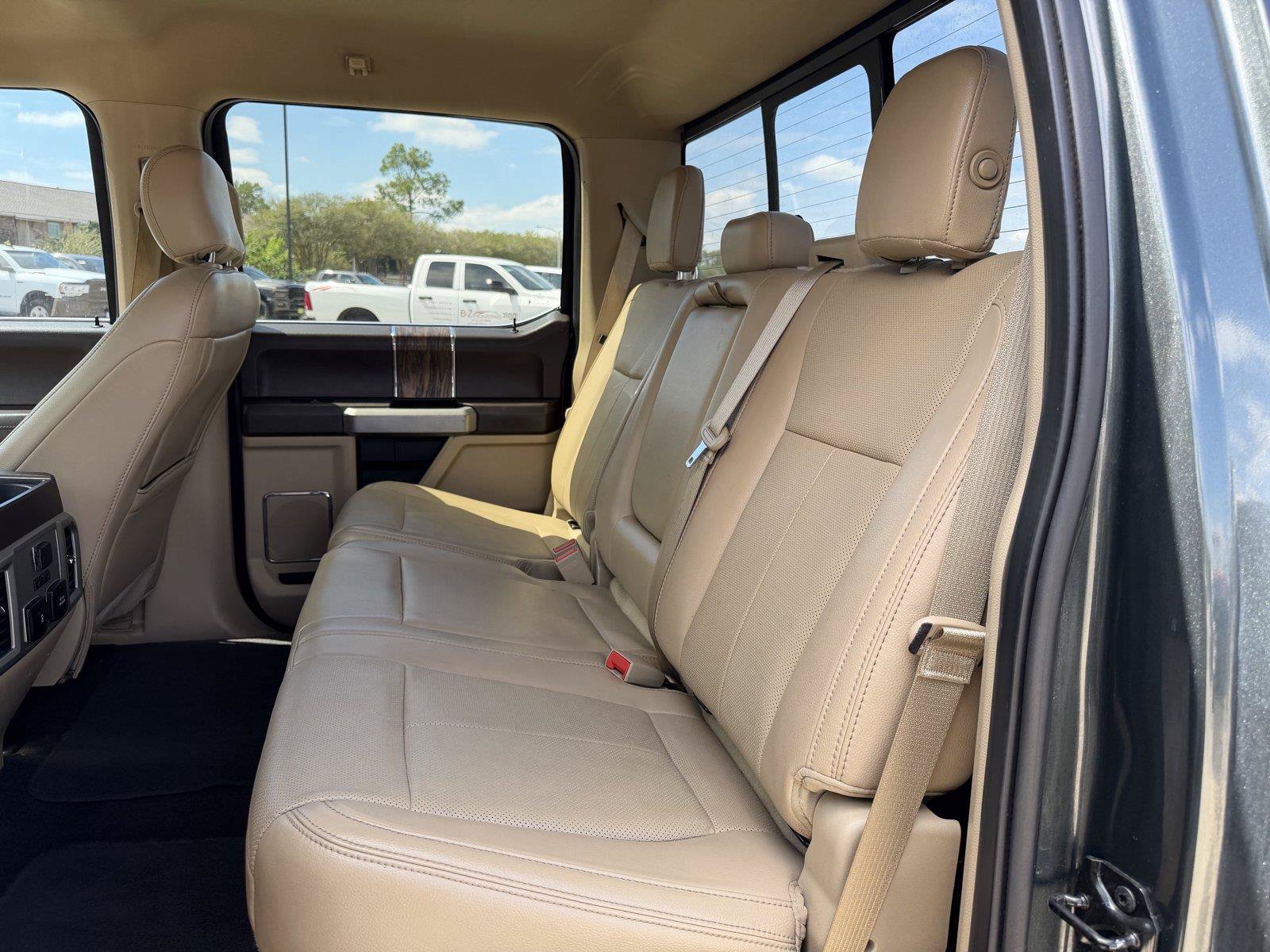Used 2018 Ford F150 Lariat w/ Equipment Group 502A Luxury RWD image 18