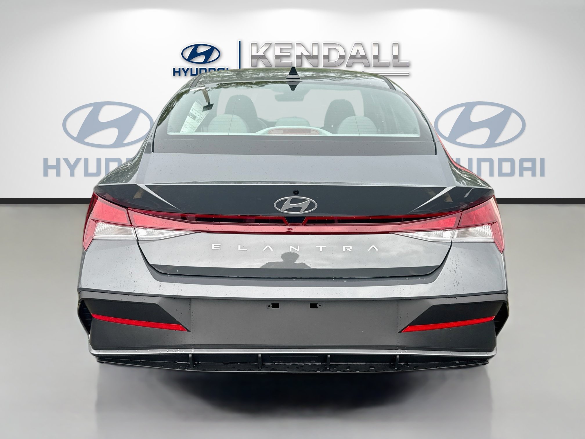 New 2026 Hyundai Elantra SE FWD image 5