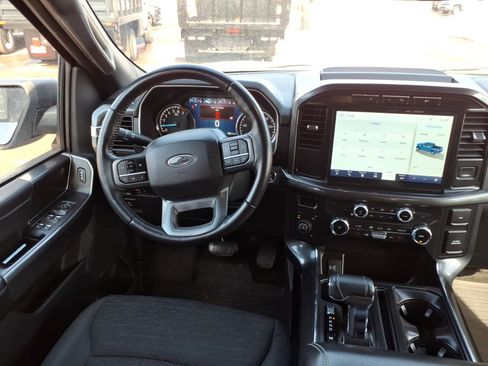 Used 2022 Ford F150 XLT w/ Equipment Group 302A High image 14