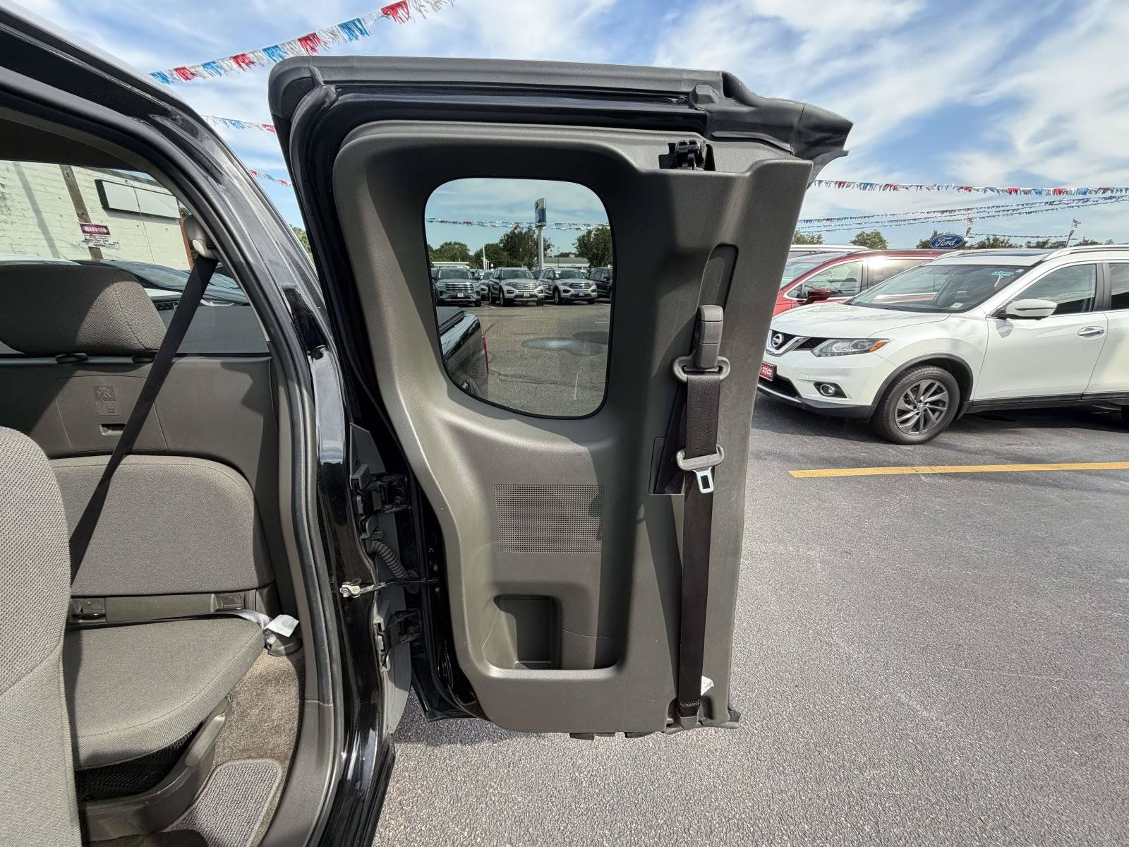 Used 2017 Nissan Frontier S RWD image 17