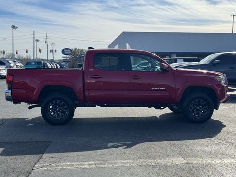 Used 2023 Toyota Tacoma SR5 image 11