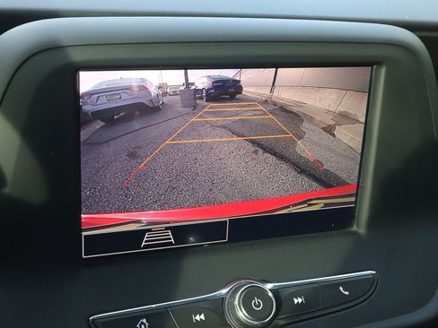 Used 2021 Chevrolet Camaro LT image 12