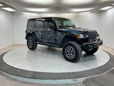 Used 2021 Jeep Wrangler Unlimited Rubicon 4xe w/ Steel Bumper Group image 7