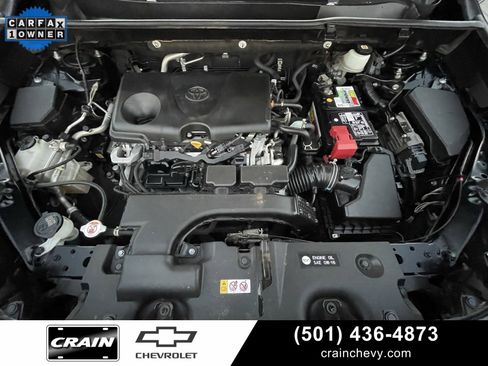 Used 2021 Toyota RAV4 XLE Premium image 33