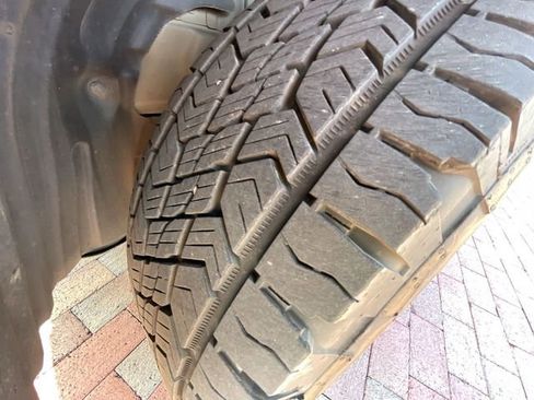 Certified 2025 Honda Pilot TrailSport image 10