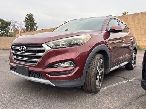 Used 2017 Hyundai Tucson Limited image 2