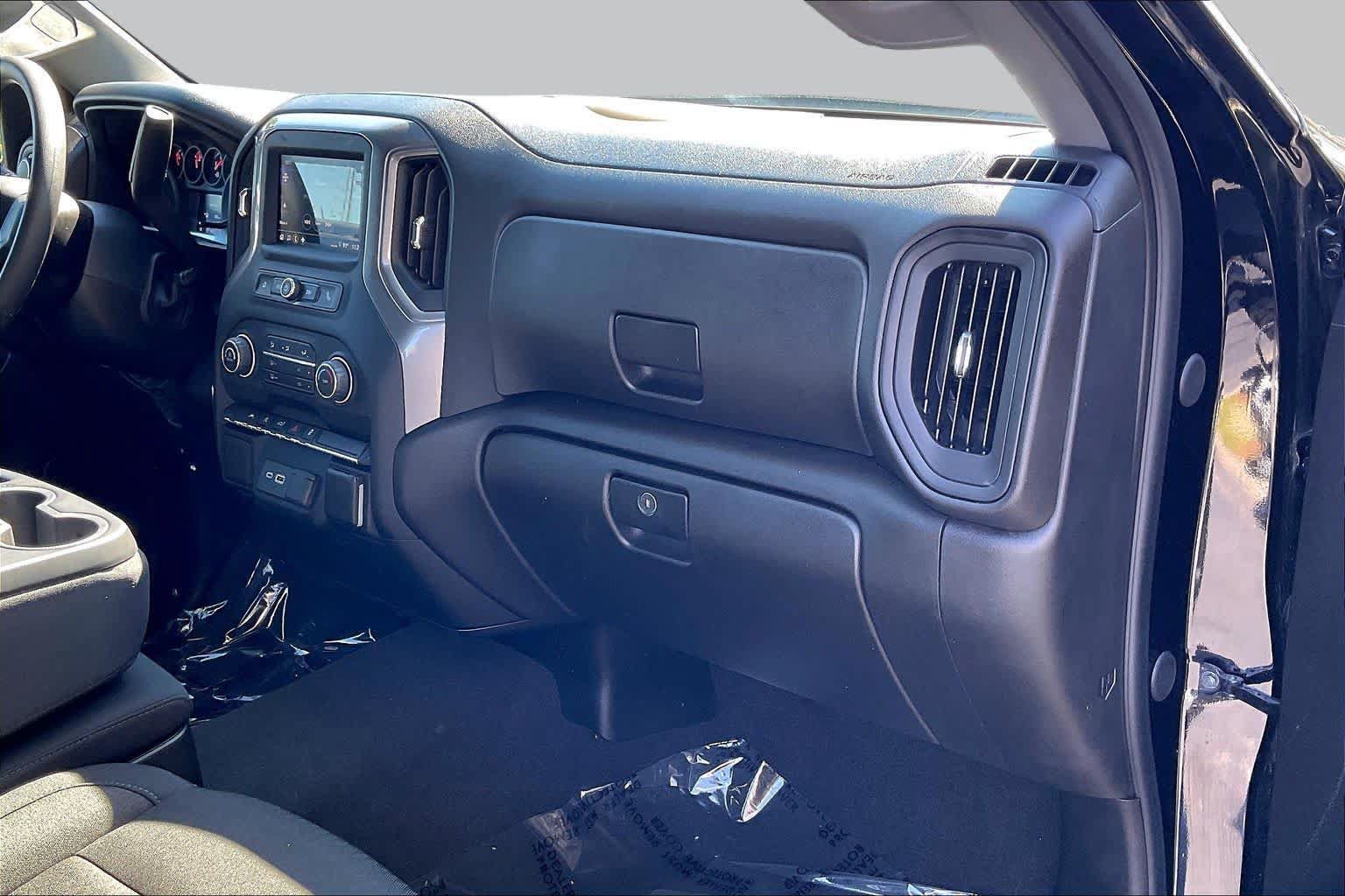 Used 2024 Chevrolet Silverado 1500 Custom AWD/4WD image 16