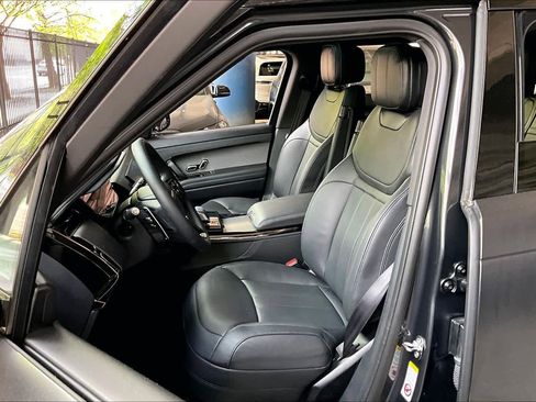 Used 2025 Land Rover Range Rover Sport Dynamic SE image 7