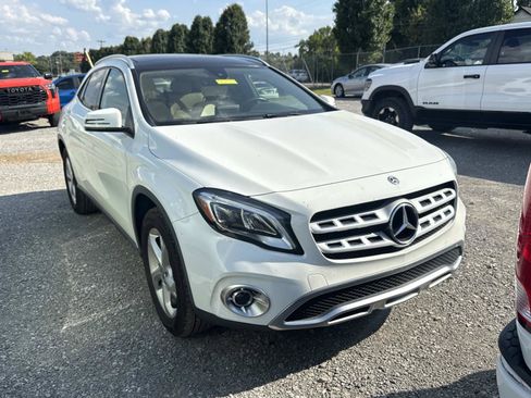 Used 2020 Mercedes-Benz GLA 250 image 2