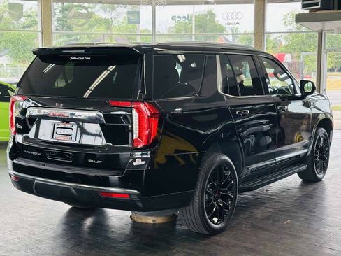 Used 2023 GMC Yukon SLT AWD/4WD image 7