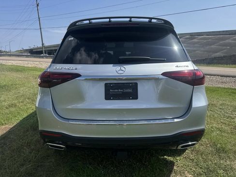 Used 2025 Mercedes-Benz GLE 450e 4MATIC image 7