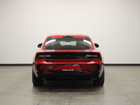 Used 2024 Dodge Charger R/T w/ Plus Group image 7