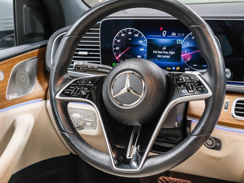 Certified 2024 Mercedes-Benz GLS 450 4MATIC image 19